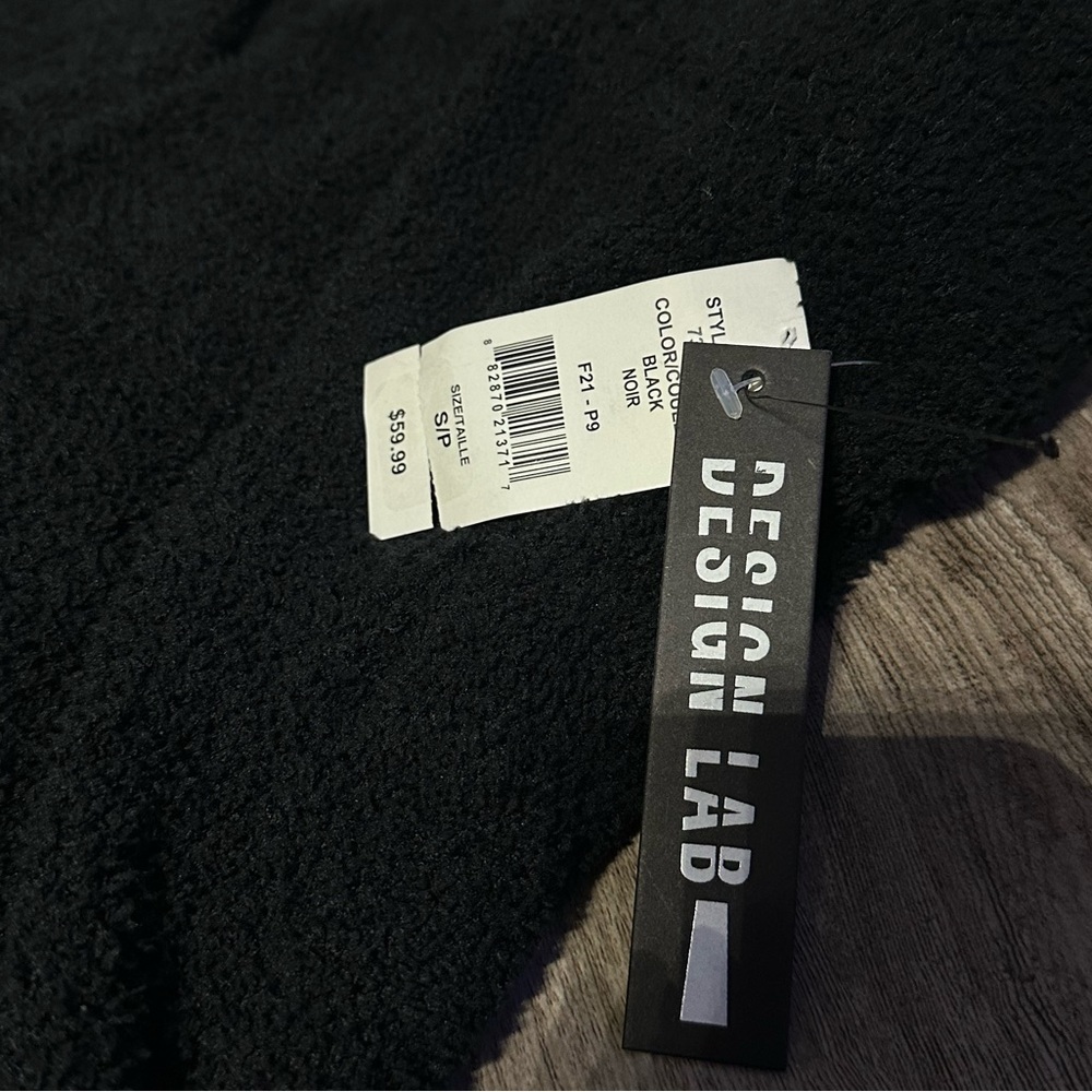 Design Lab by Lord & Taylor Black Sherpa Leggings . Small. New
